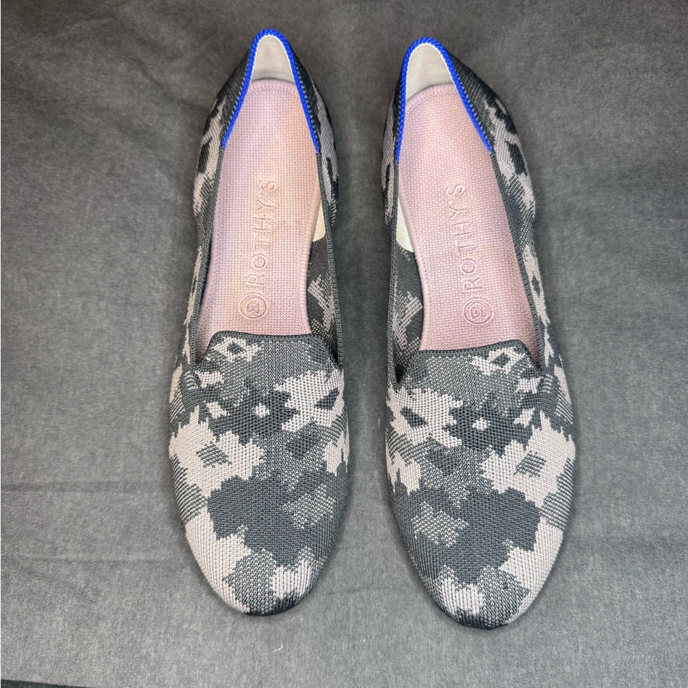 Rothy's Women's Floral Black and Gray Loafers